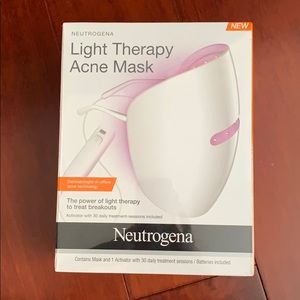 Brand New Neutrogena Light Therapy Acne Mask